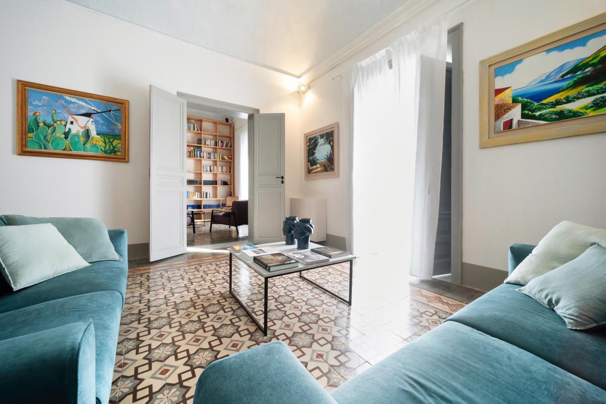 Dimora Siqu Hotel Менфи Екстериор снимка